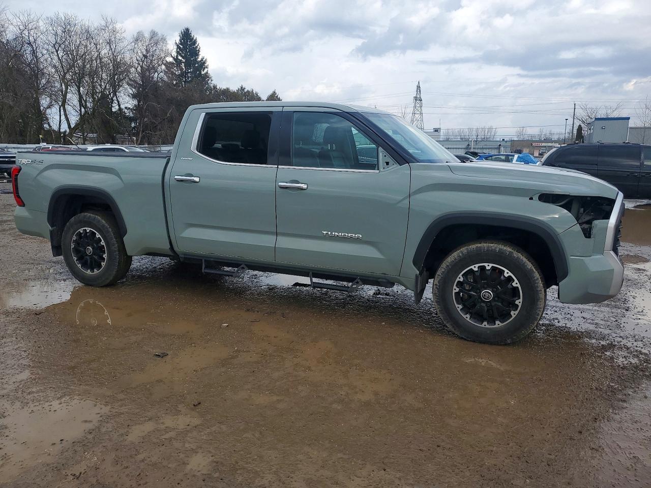 2023 Toyota Tundra Crewmax Limited - Image 4