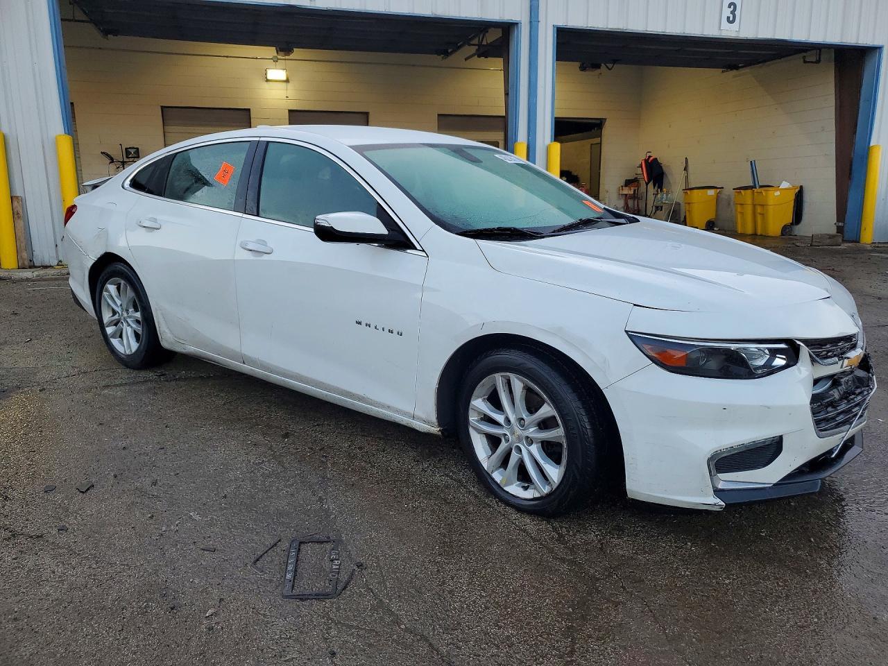 2017 Chevrolet Malibu Lt - Фото 4