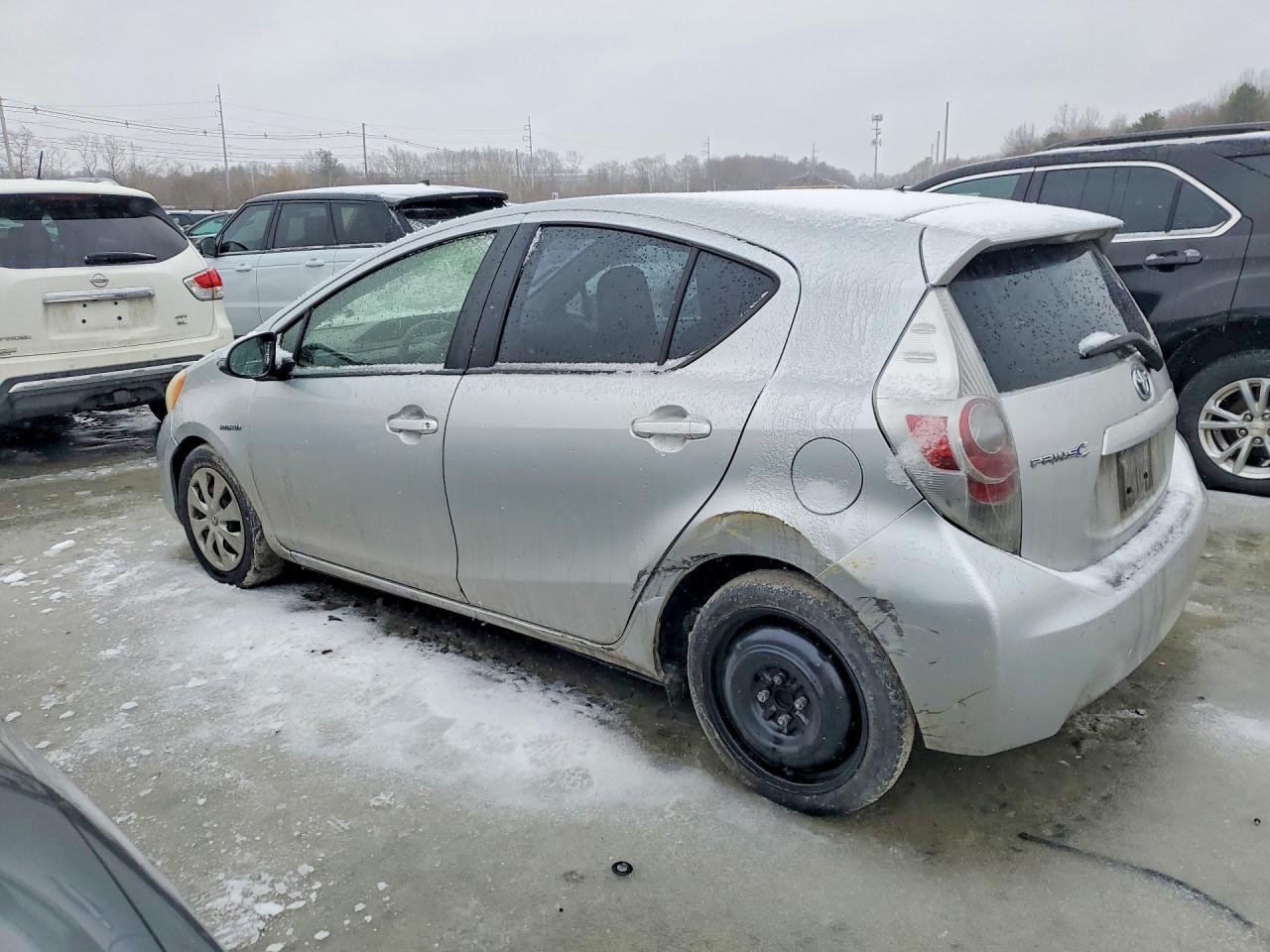 2014 Toyota Prius C - Фото 2