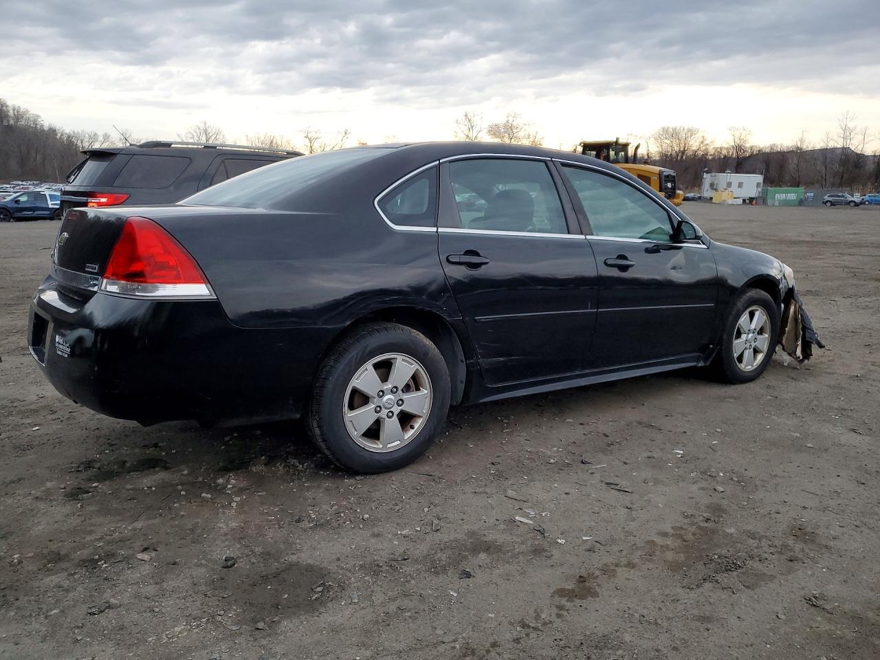 2011 Chevrolet Impala Lt - Image 3