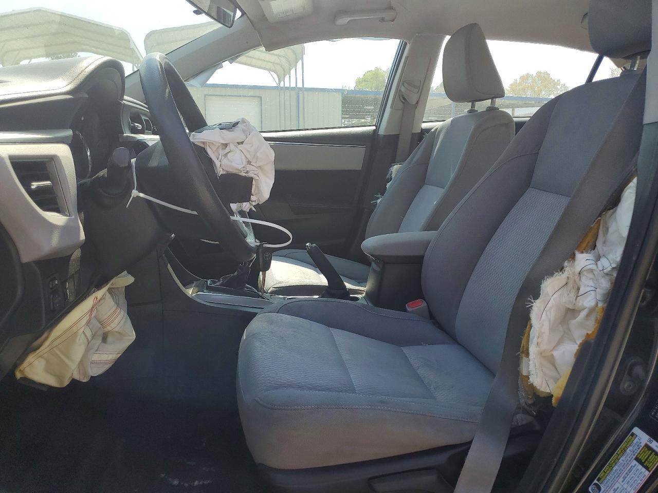 2014 Toyota Corolla Le - Image 7
