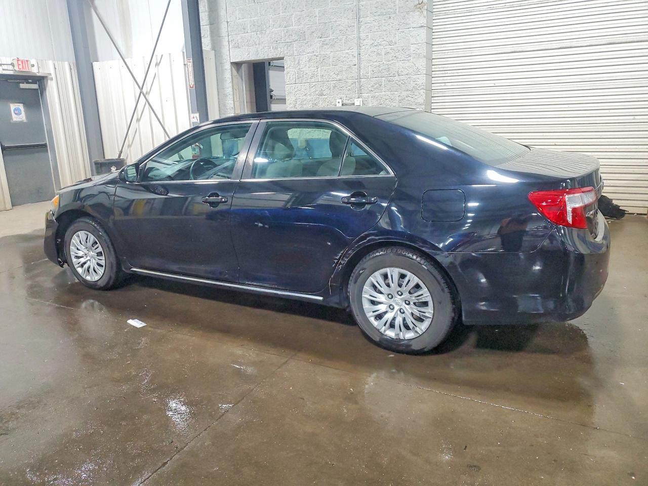 2012 Toyota Camry Le - Image 2