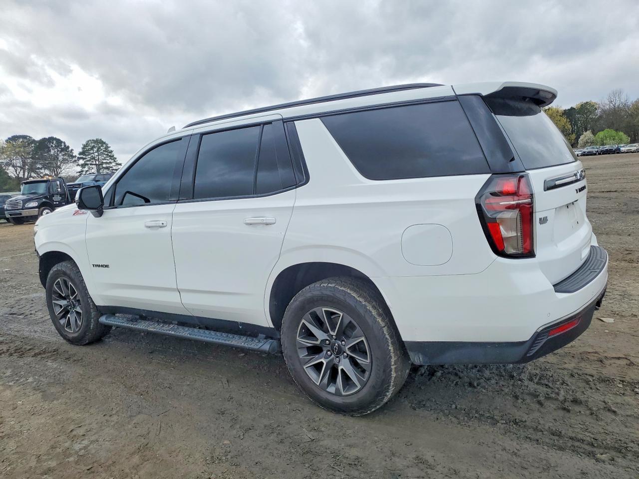2022 Chevrolet Tahoe K1500 Z71 - Image 2