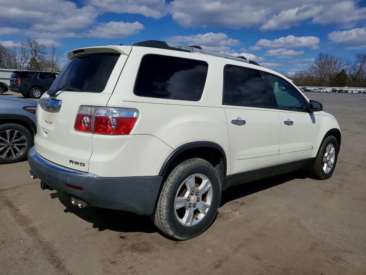 2010 GMC Acadia Sle - Фото 3
