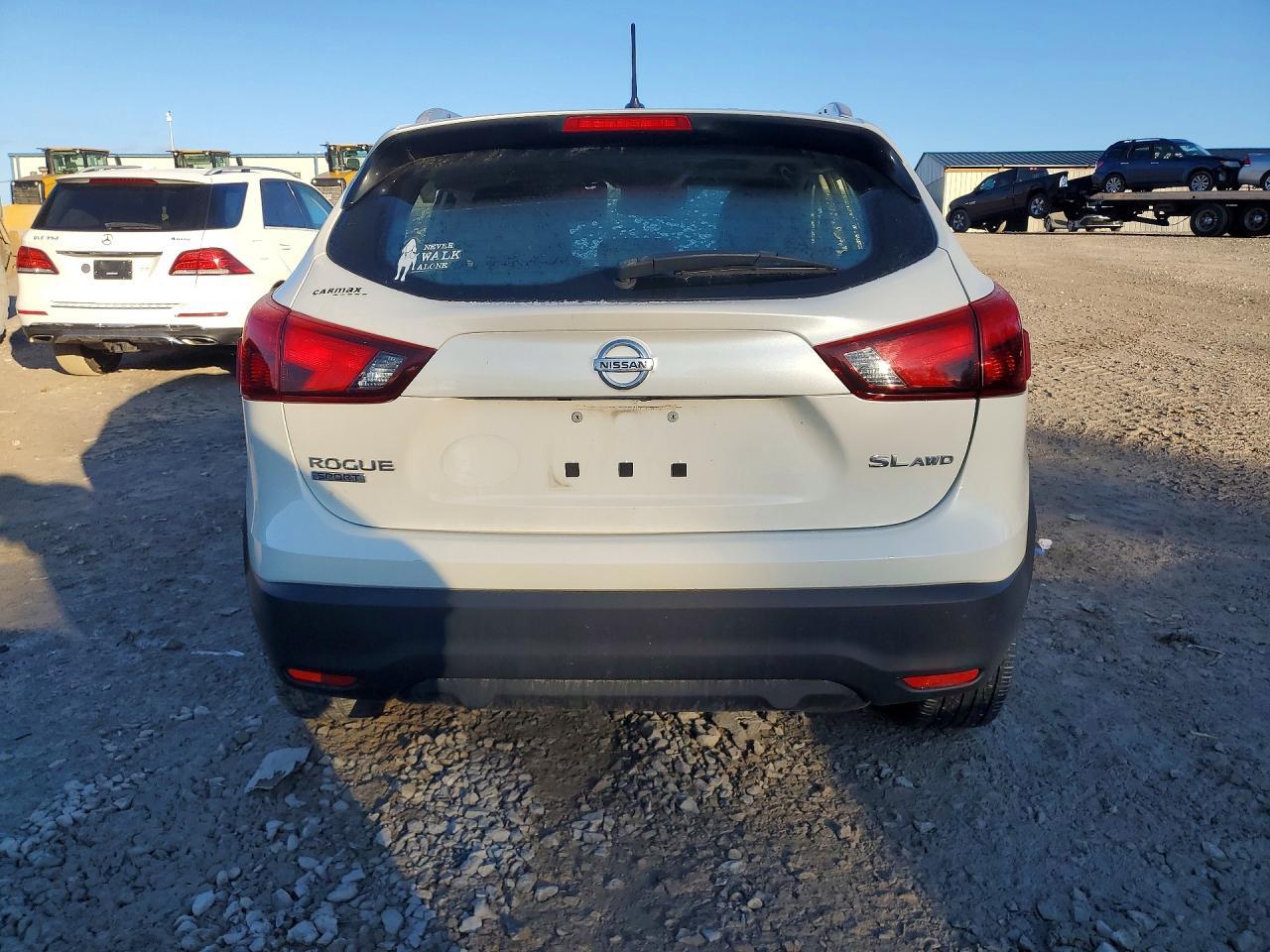 2017 Nissan Rogue Sport Sl - Фото 6