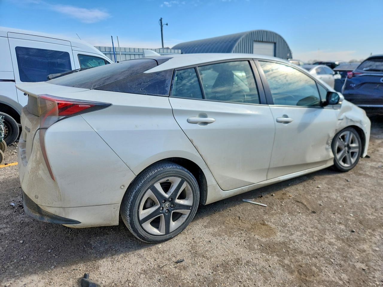 2016 Toyota Prius Four Touring - Фото 3