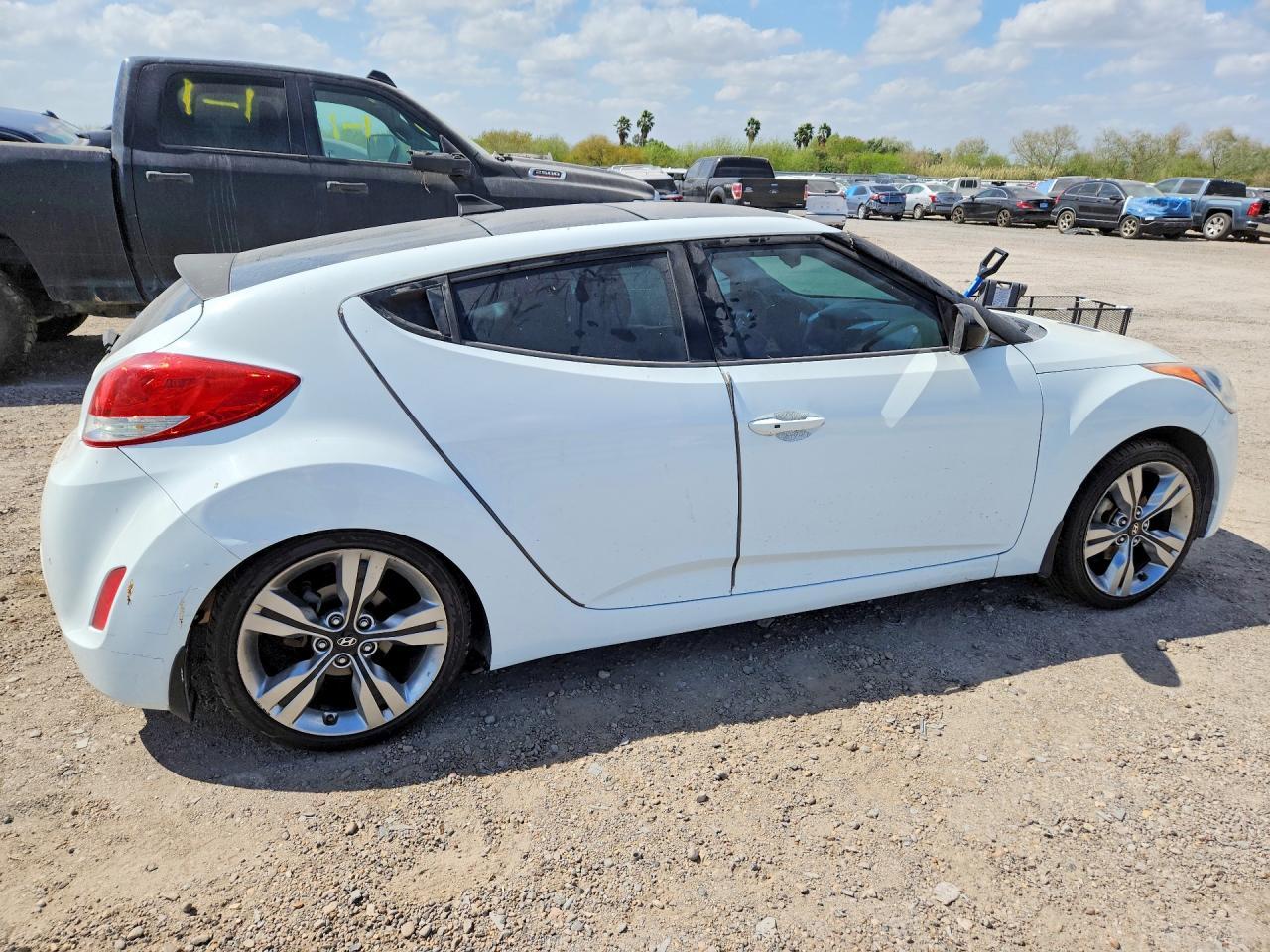 2012 Hyundai Veloster - Фото 3