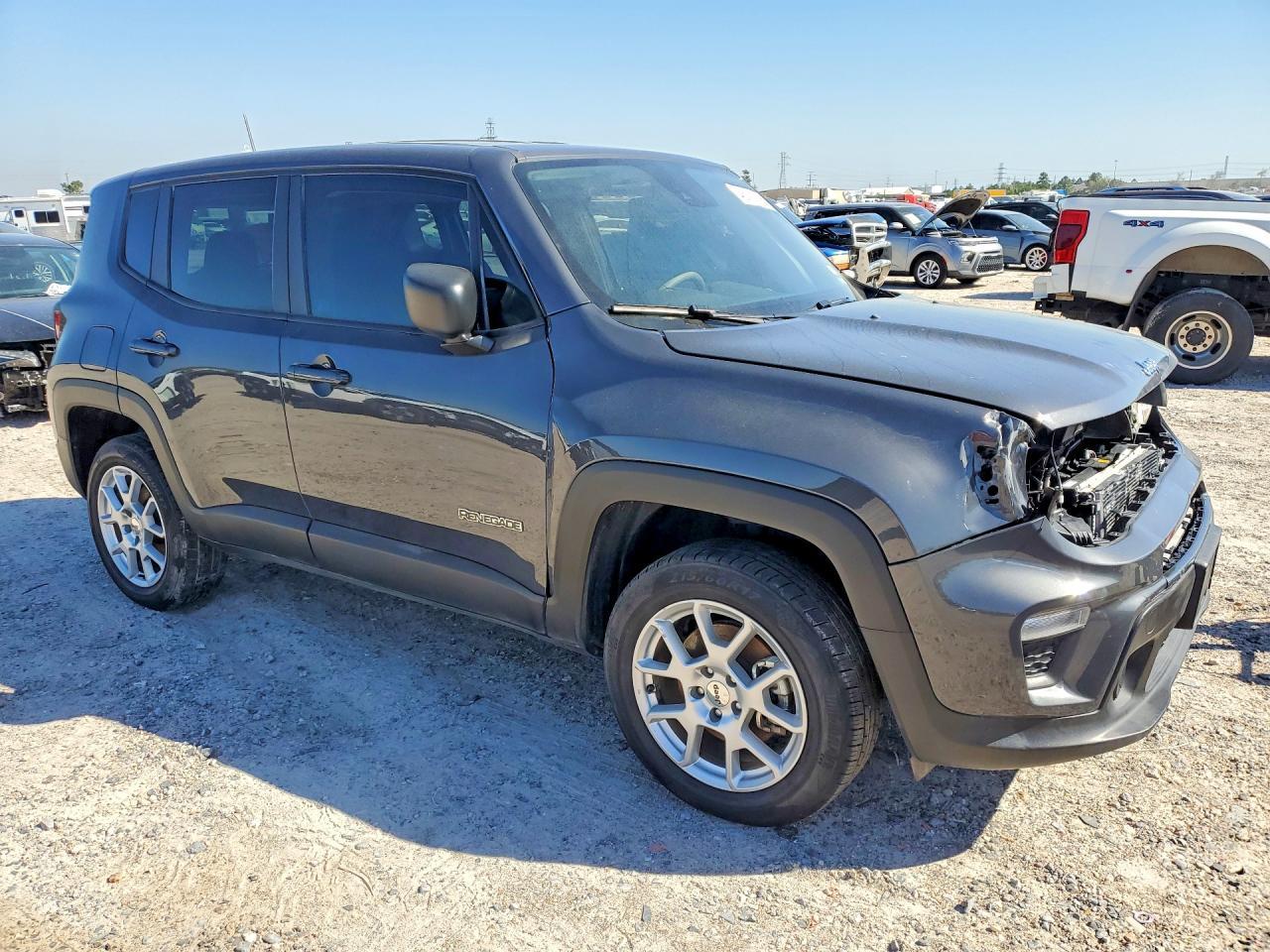 2023 Jeep Renegade Latitude - Фото 4