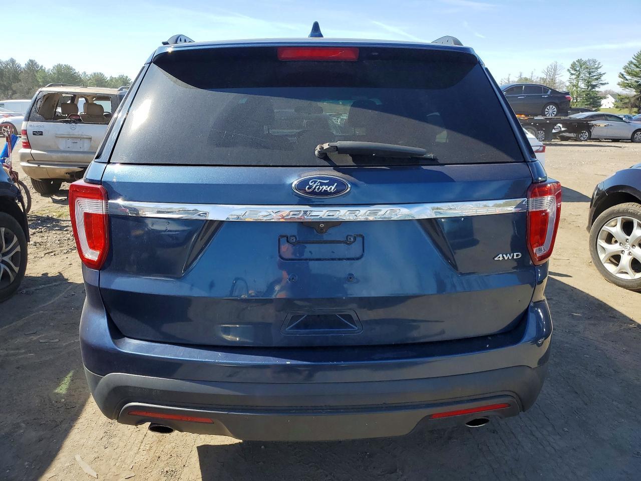 2016 Ford Explorer - Image 6