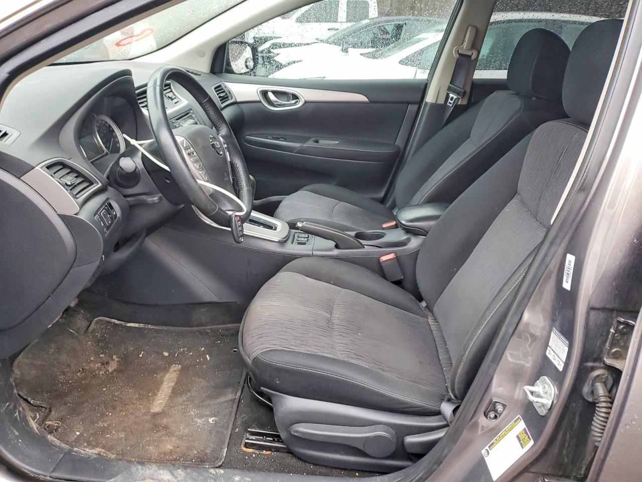 2015 Nissan Sentra S - Image 7