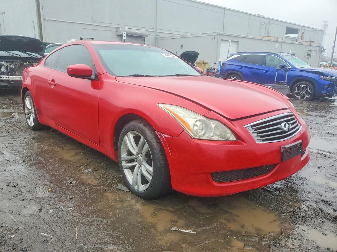 2010 Infiniti G37 - Image 4