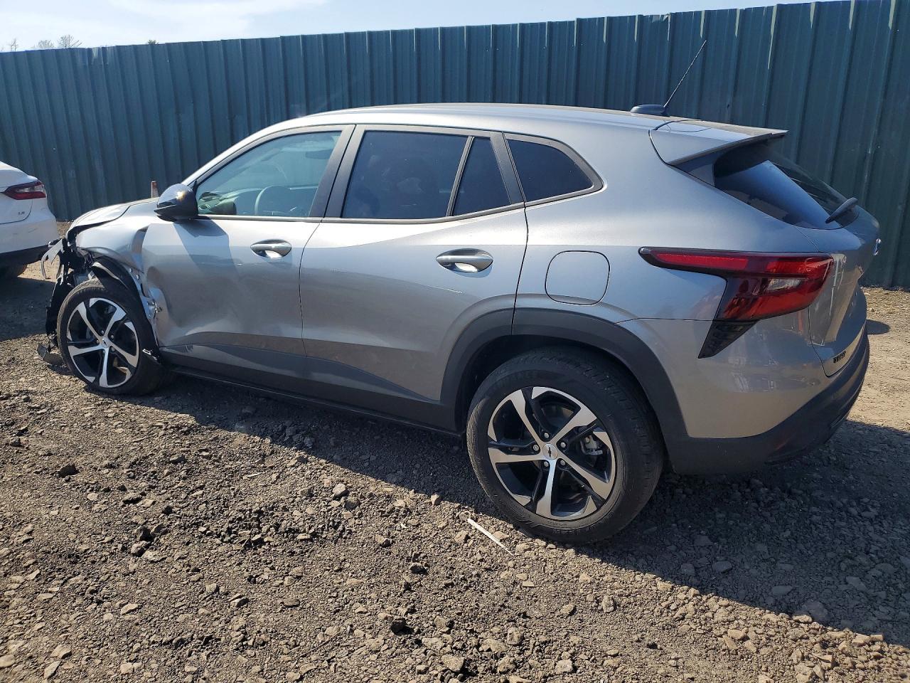 2025 Chevrolet Trax 1Rs - Фото 2