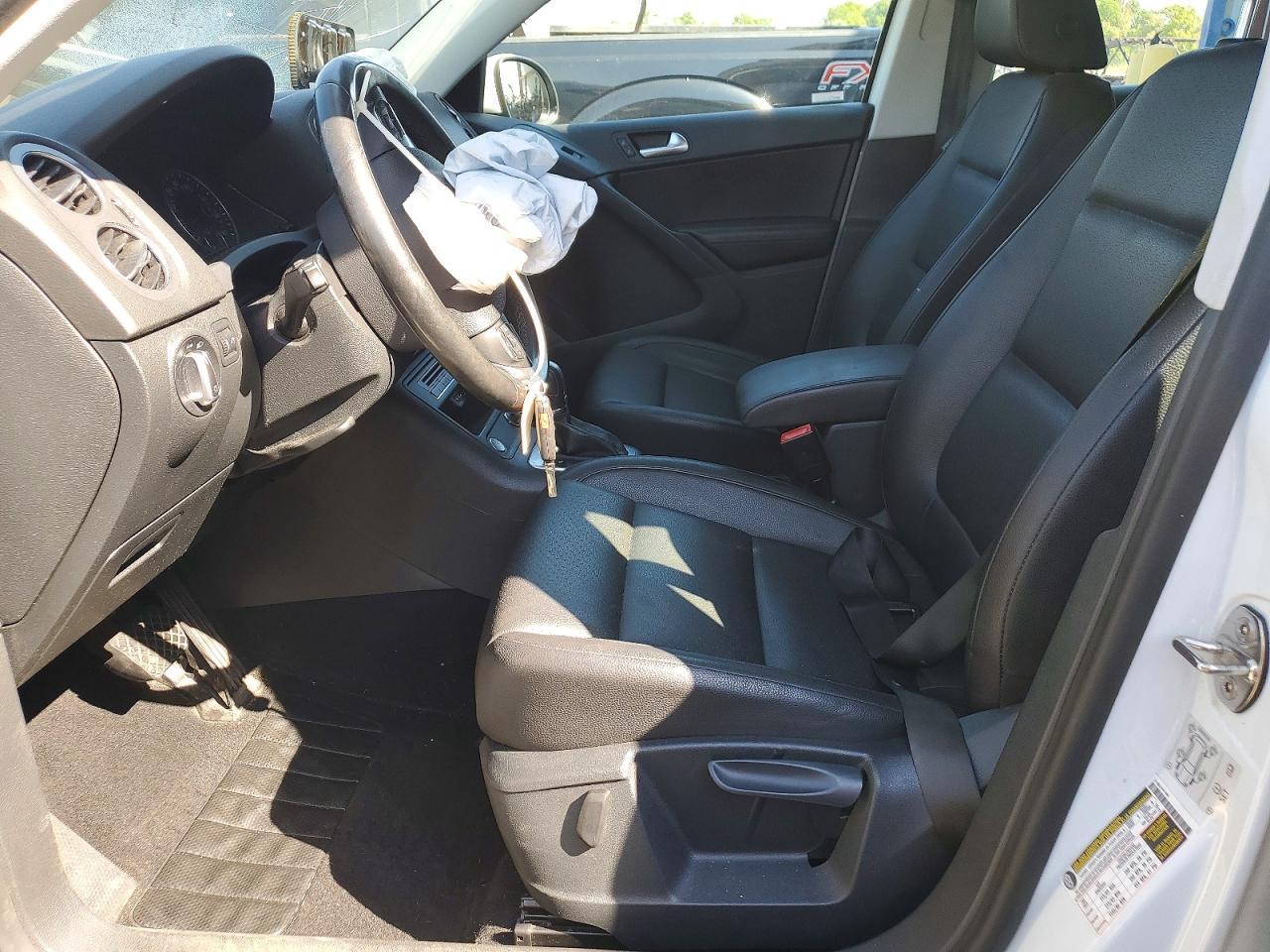 2017 Volkswagen Tiguan S - Image 7