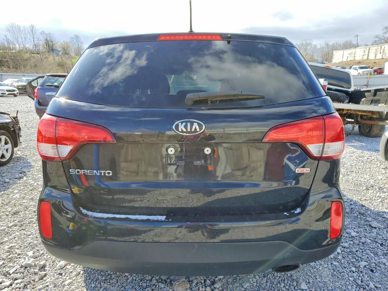 2015 Kia Sorento Lx - Image 6