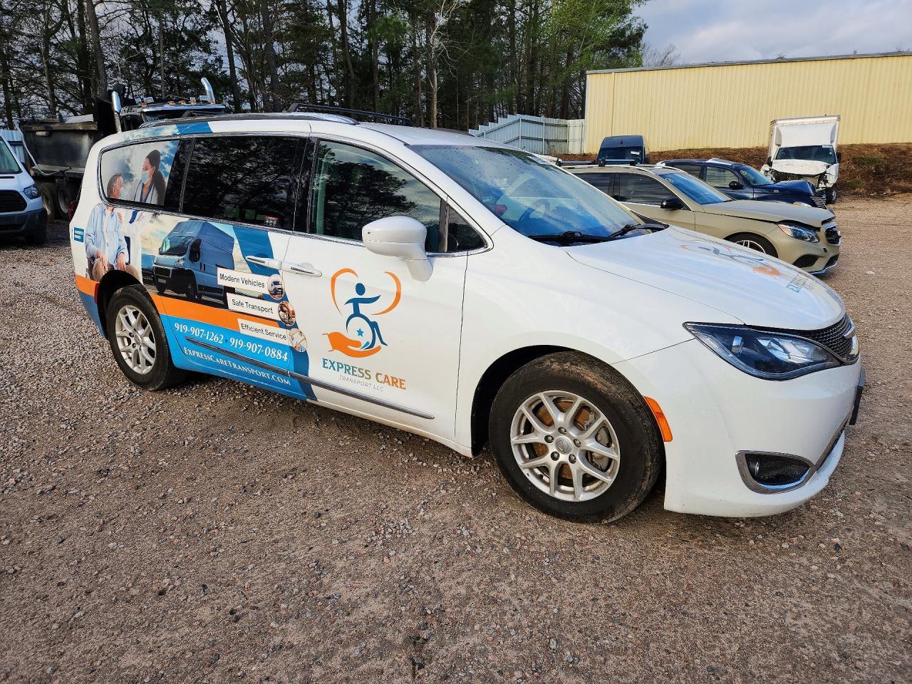 2020 Chrysler Pacifica Touring L - Фото 4