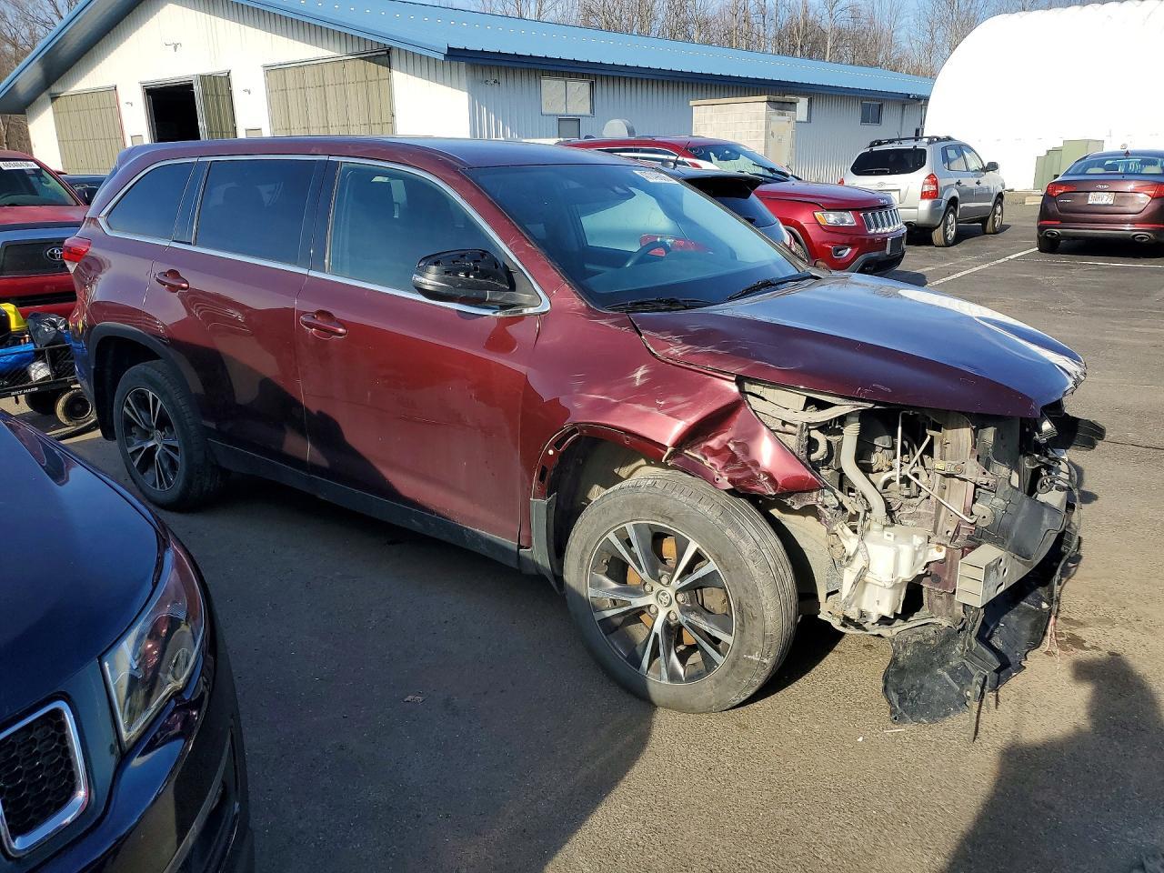 2019 Toyota Highlander Le - Фото 4