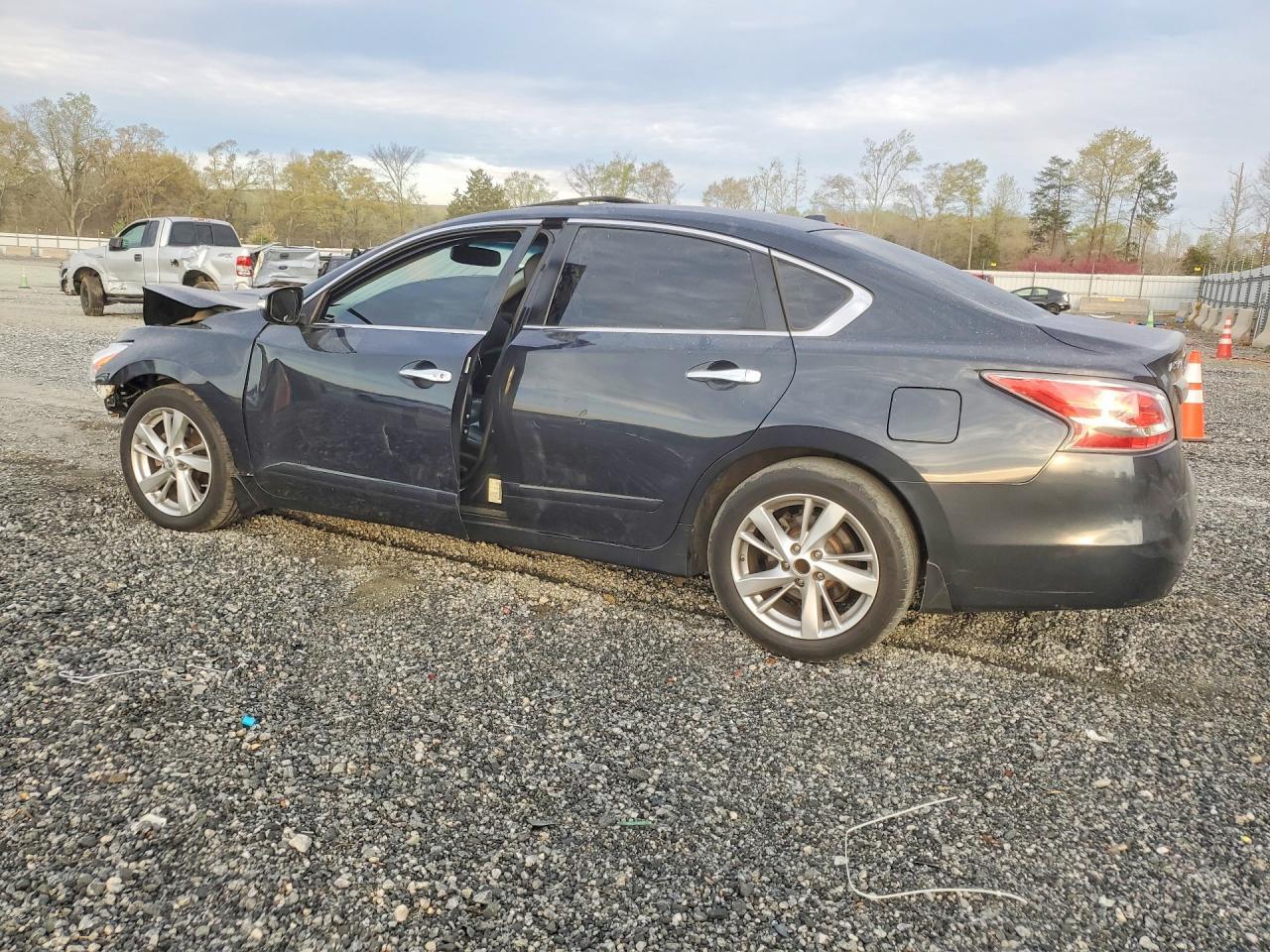 2015 Nissan Altima 2.5 Sl - Фото 2