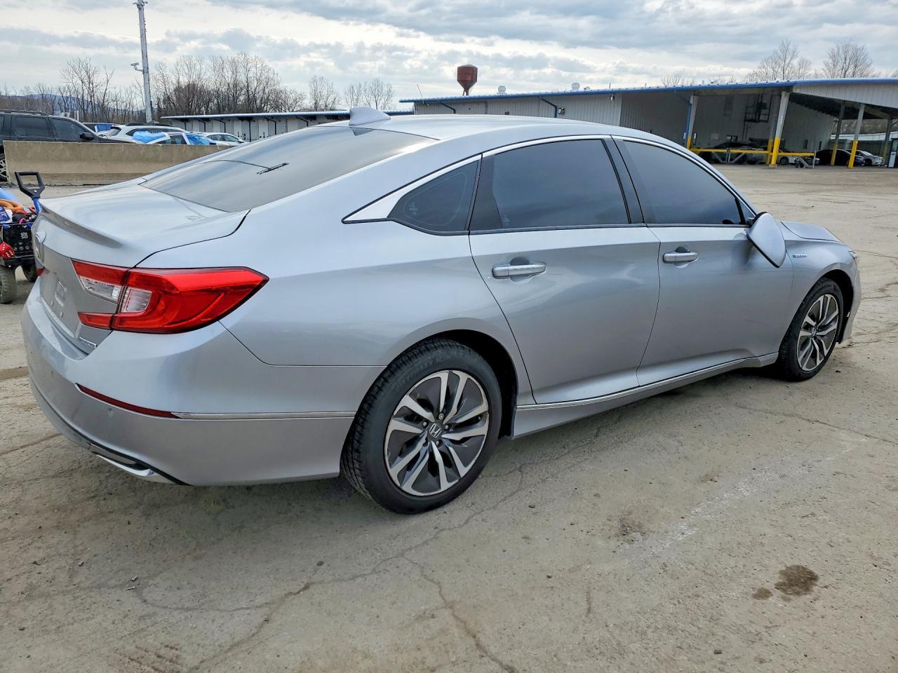 2021 Honda Accord Hybrid Exl - Image 3