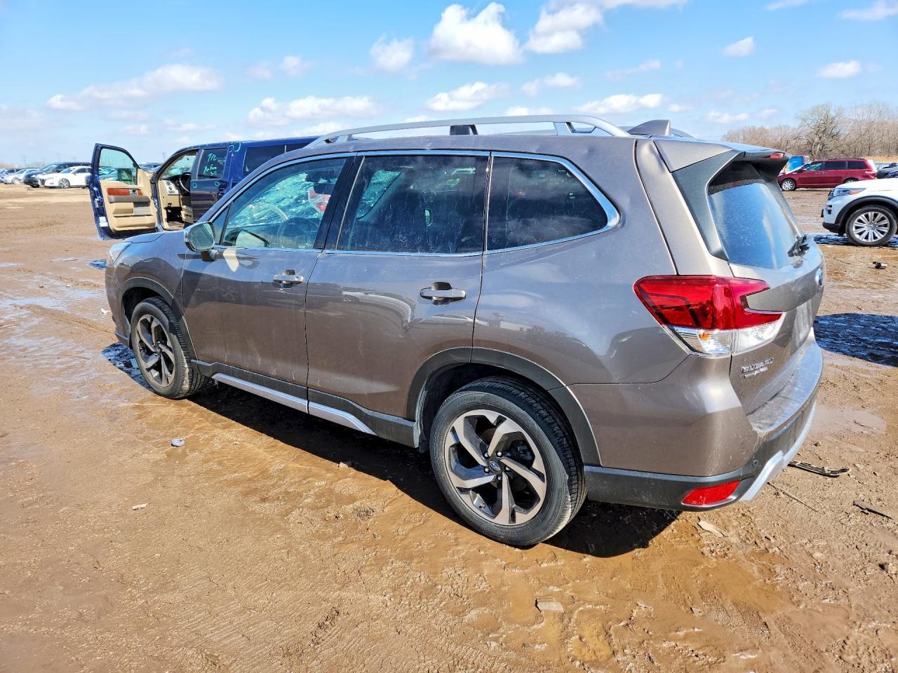 2023 Subaru Forester Touring - Image 2