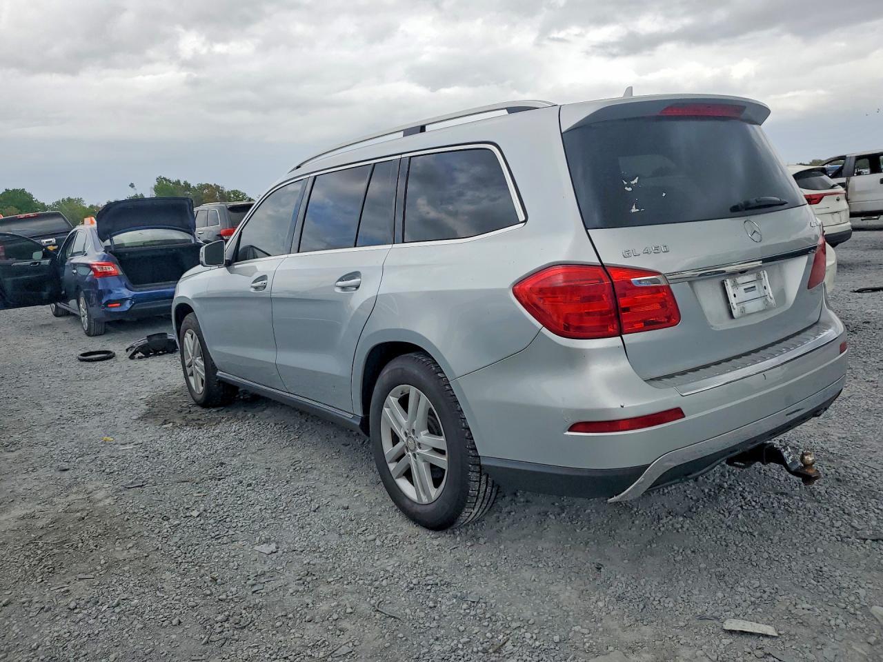 2013 Mercedes-Benz Gl 450 4Matic - Image 2