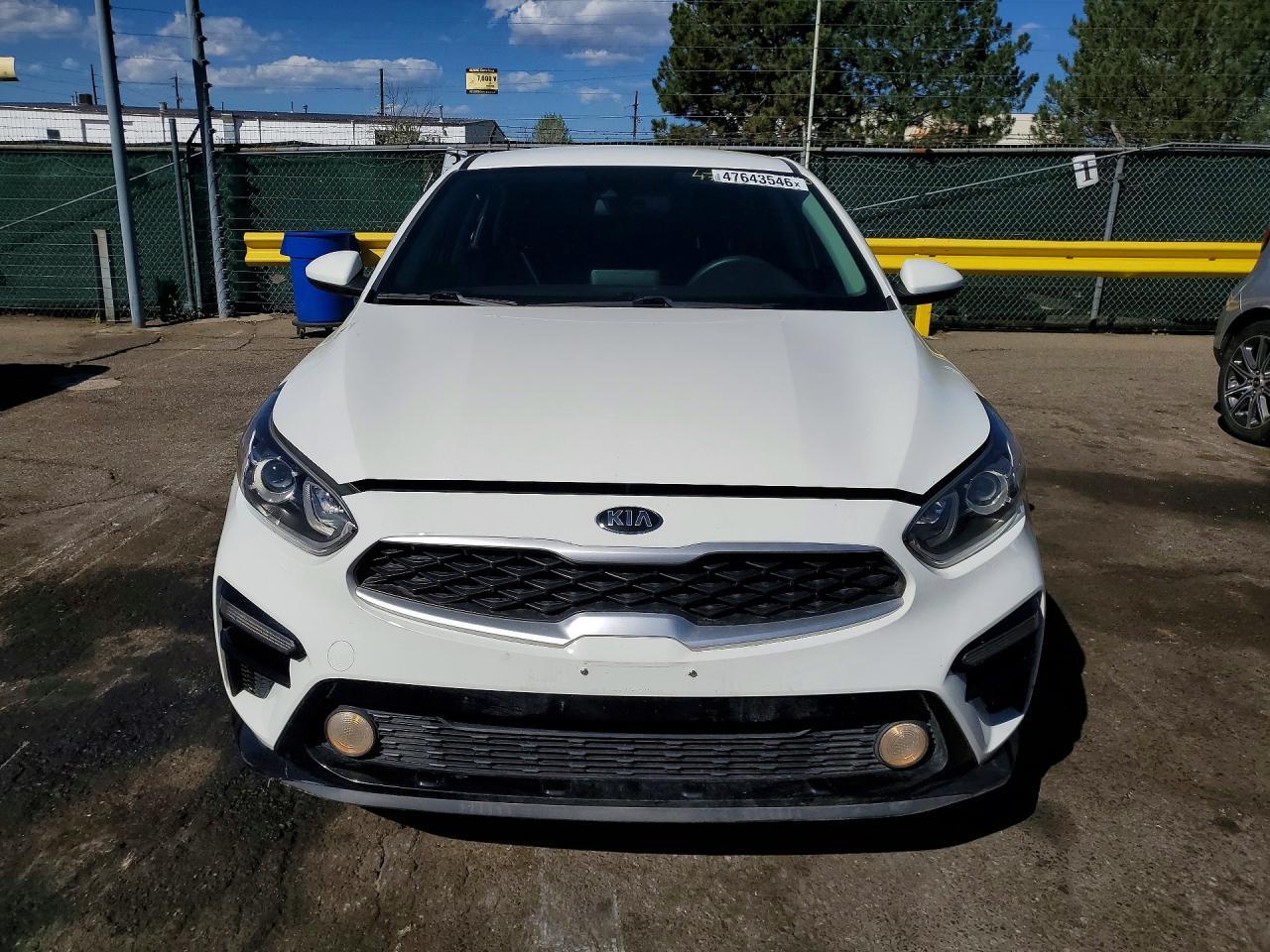 2020 Kia Forte Lxs - Image 5
