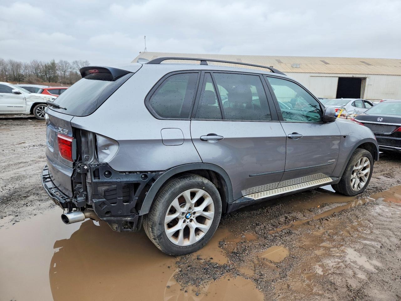 2011 BMW X5 xDrive35I - Фото 3