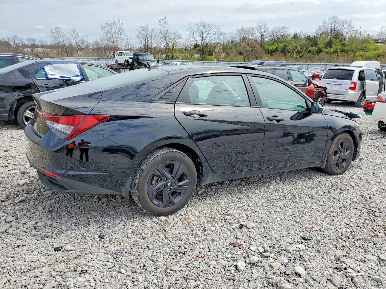 2022 Hyundai Elantra Sel - Фото 3