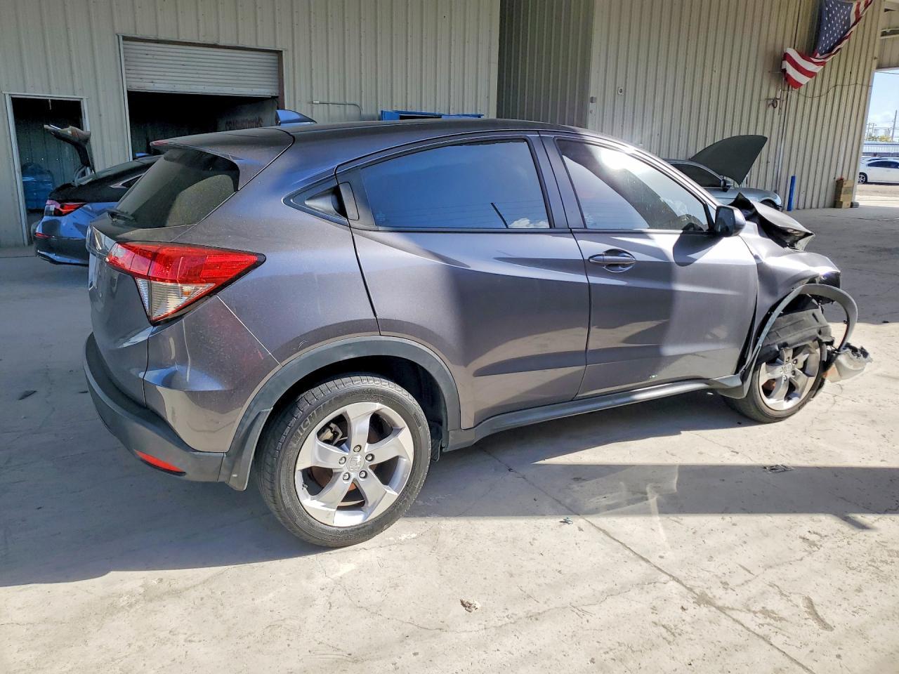 2022 Honda Hr-V Lx - Фото 3