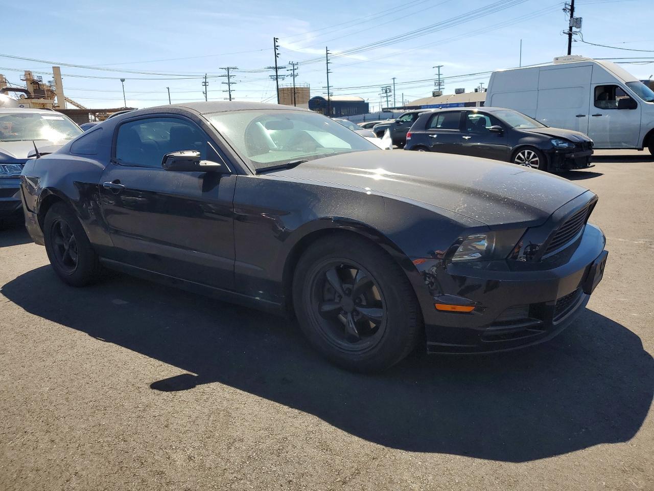 2014 Ford Mustang - Image 4