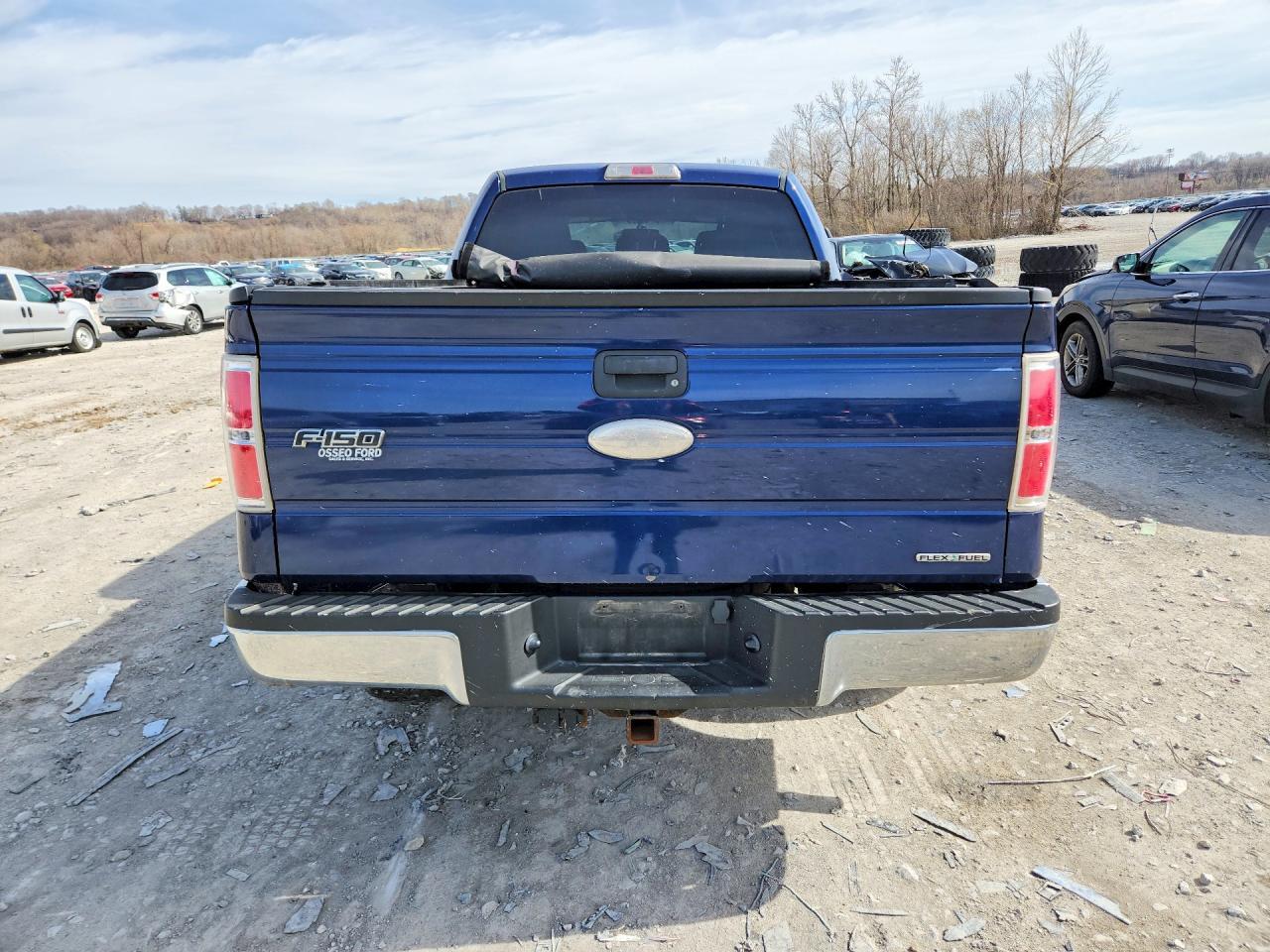 2011 Ford F150 - Image 6