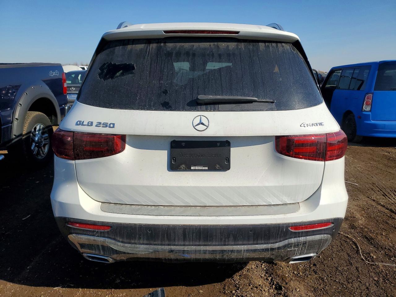 2025 Mercedes-Benz Glb 250 4Matic - Image 6