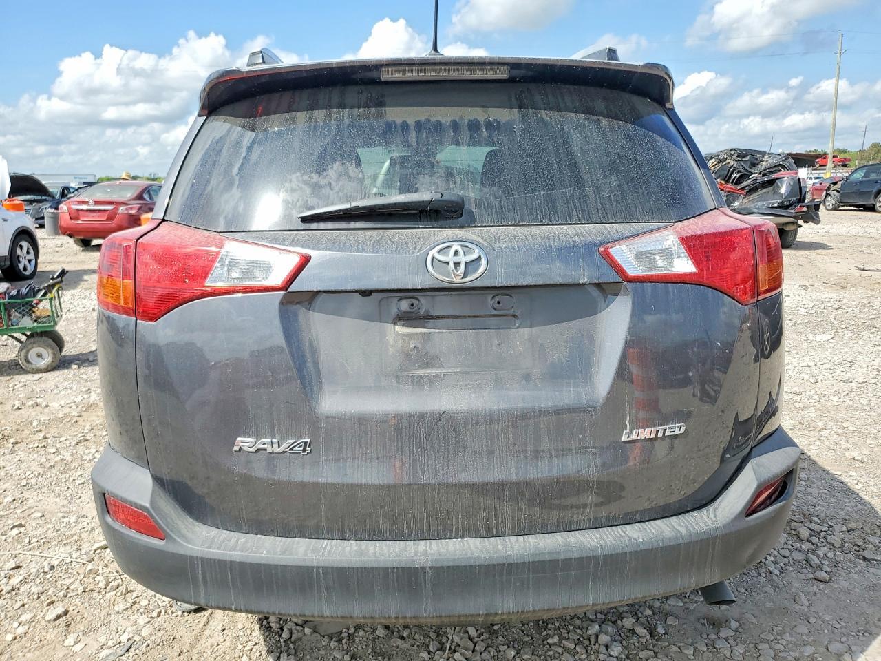 2015 Toyota Rav4 Limited - Image 6