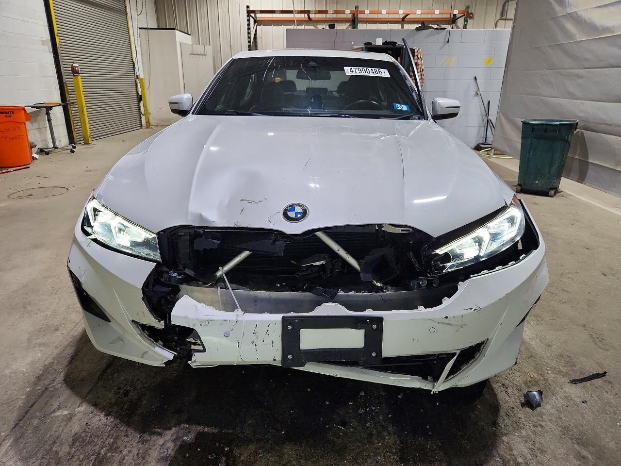 2024 BMW 330Xi - Фото 5