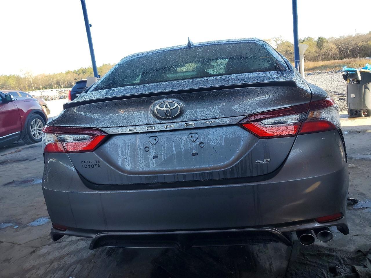 2023 Toyota Camry Se - Фото 6