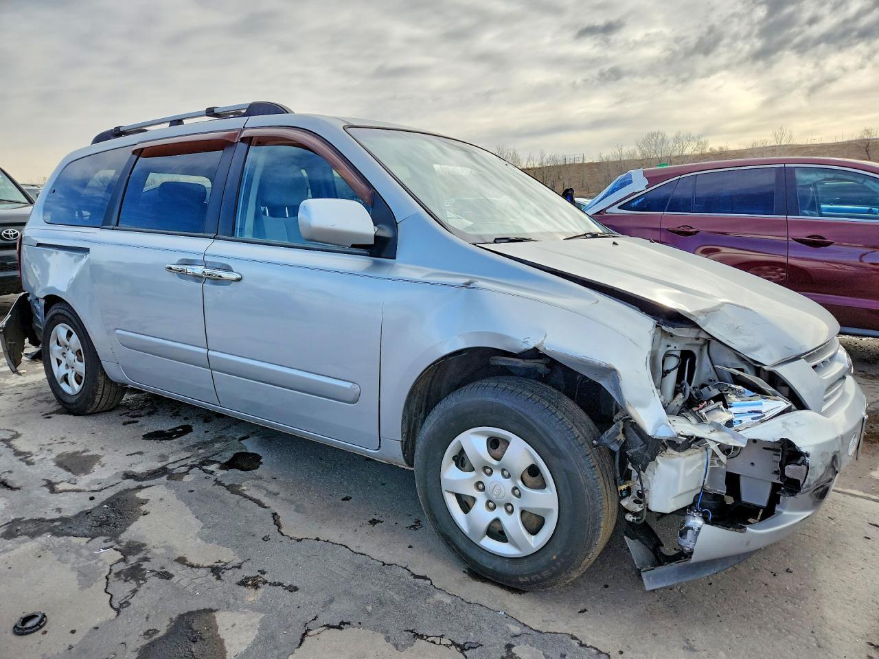 2008 Kia Sedona Lx - Фото 4