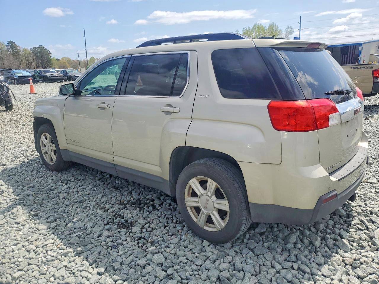 2015 GMC Terrain Slt - Фото 2