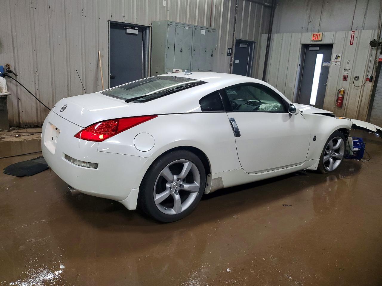 2007 Nissan 350Z Base - Фото 3