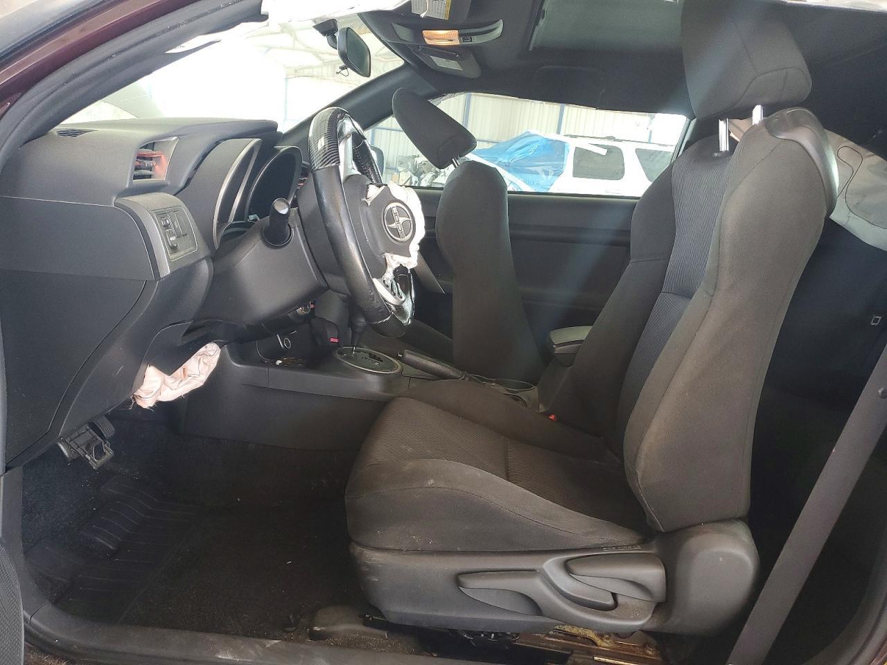 2011 Scion Tc Base - Фото 7
