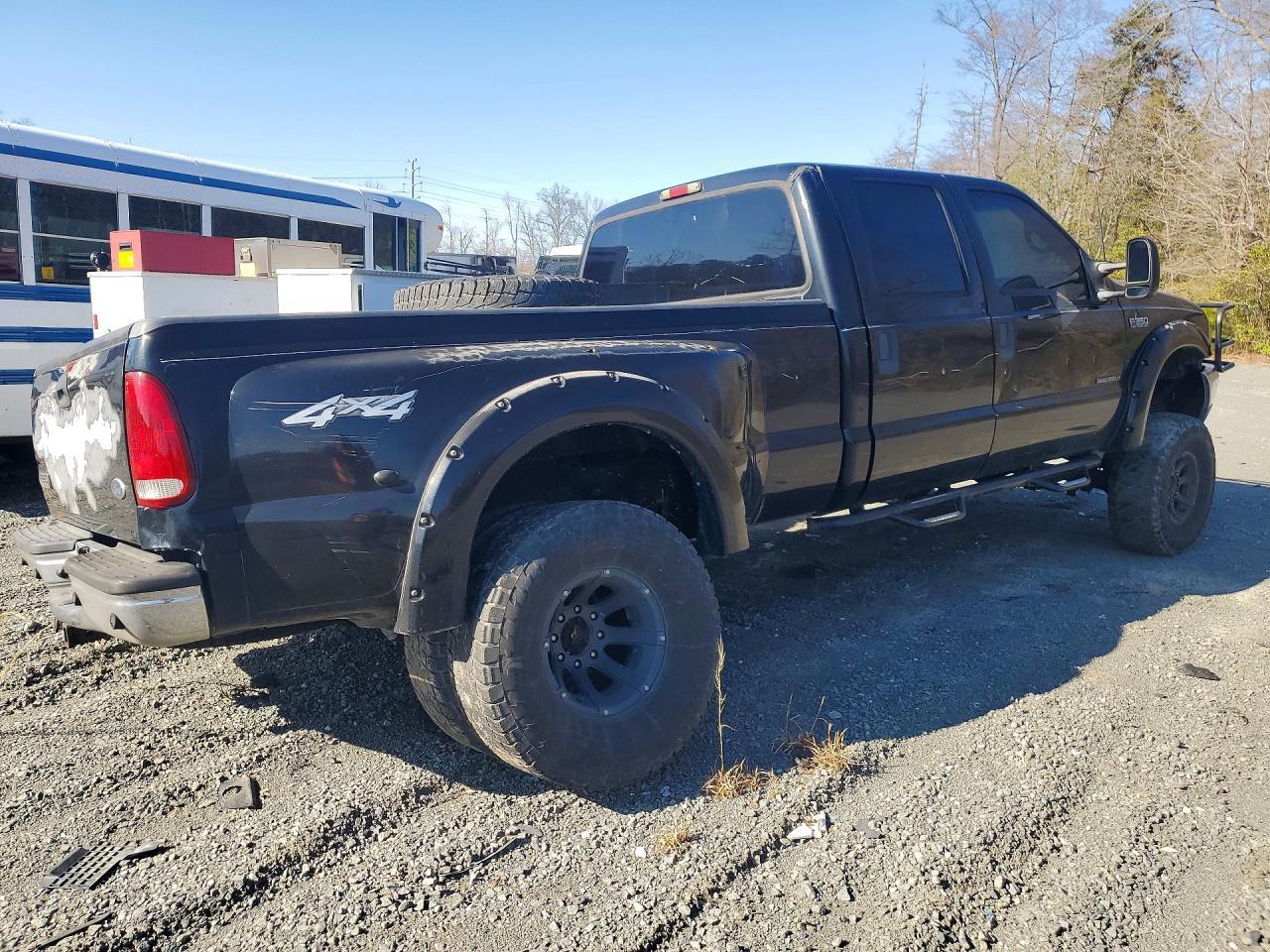 2001 Ford F350 Super Duty - Фото 3
