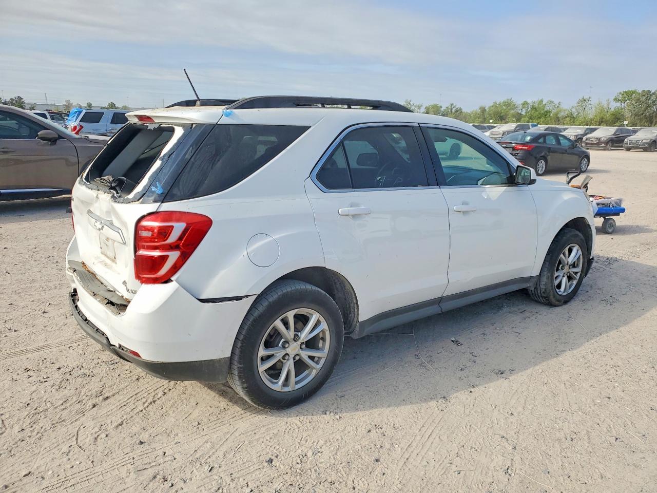 2016 Chevrolet Equinox Lt - Image 3