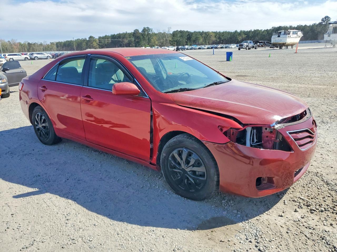 2011 Toyota Camry Le - Фото 4