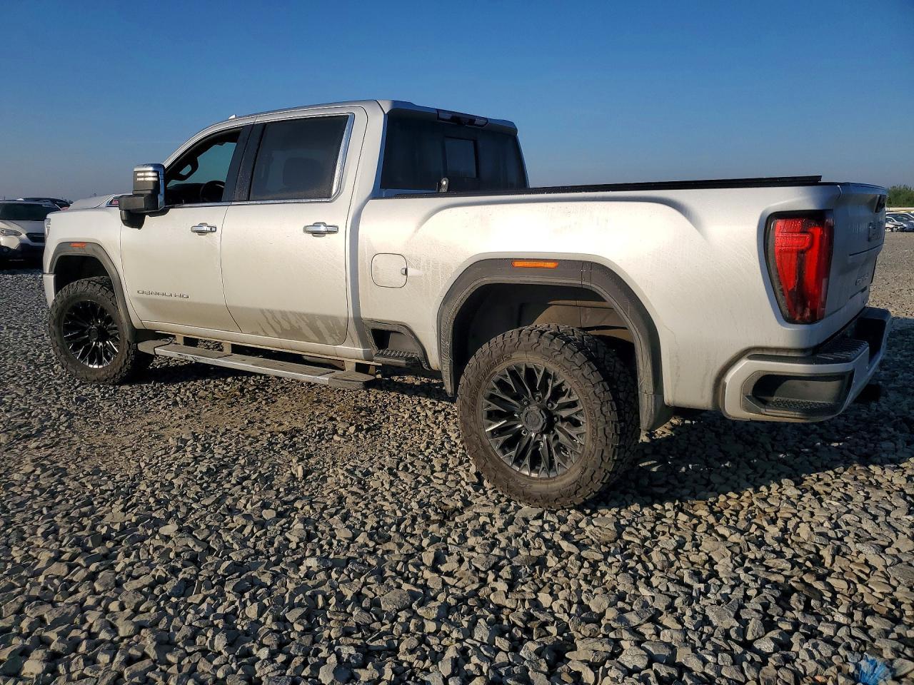 2021 GMC Sierra K2500 Denali - Фото 2