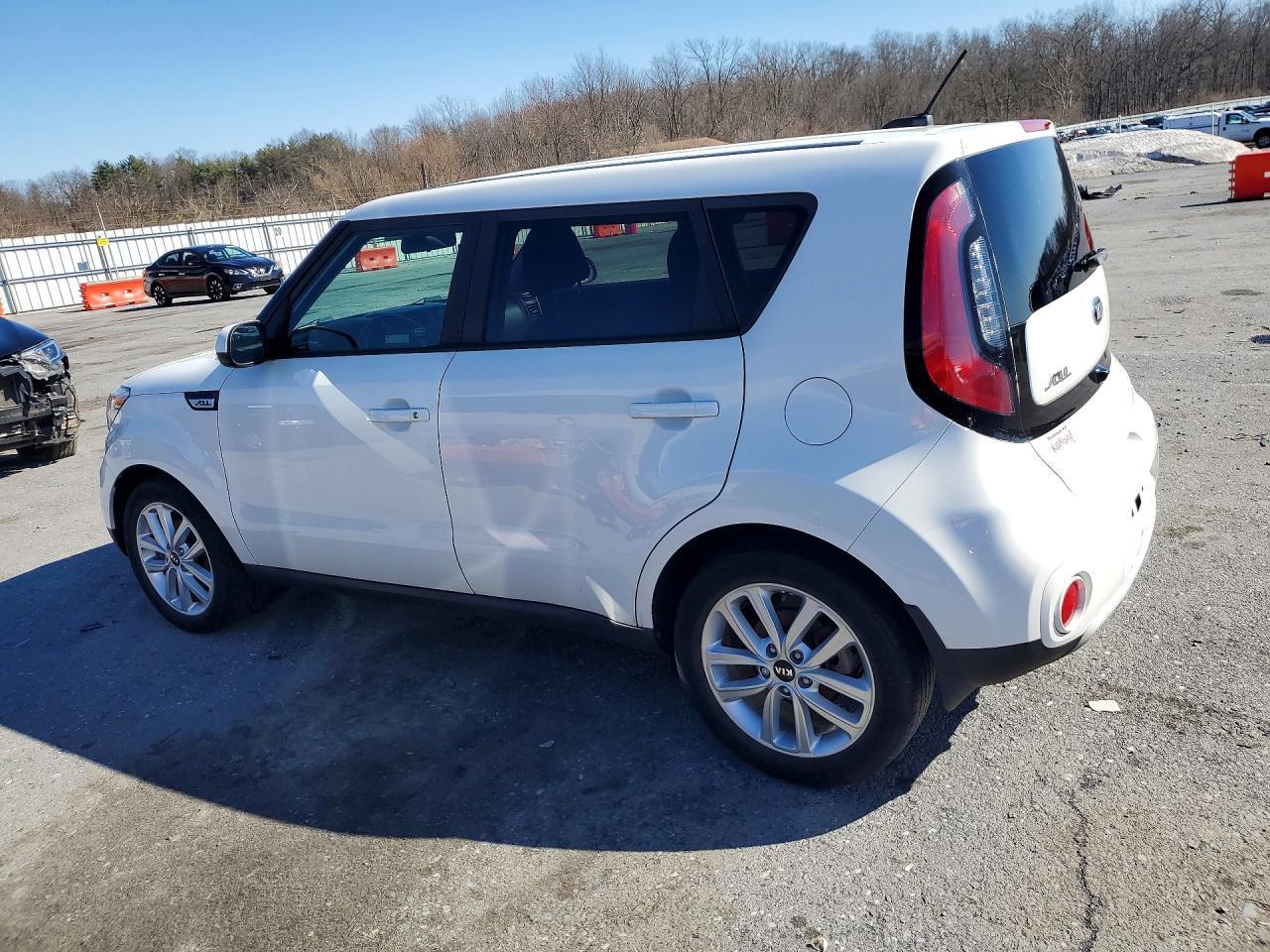 2019 Kia Soul + - Фото 2