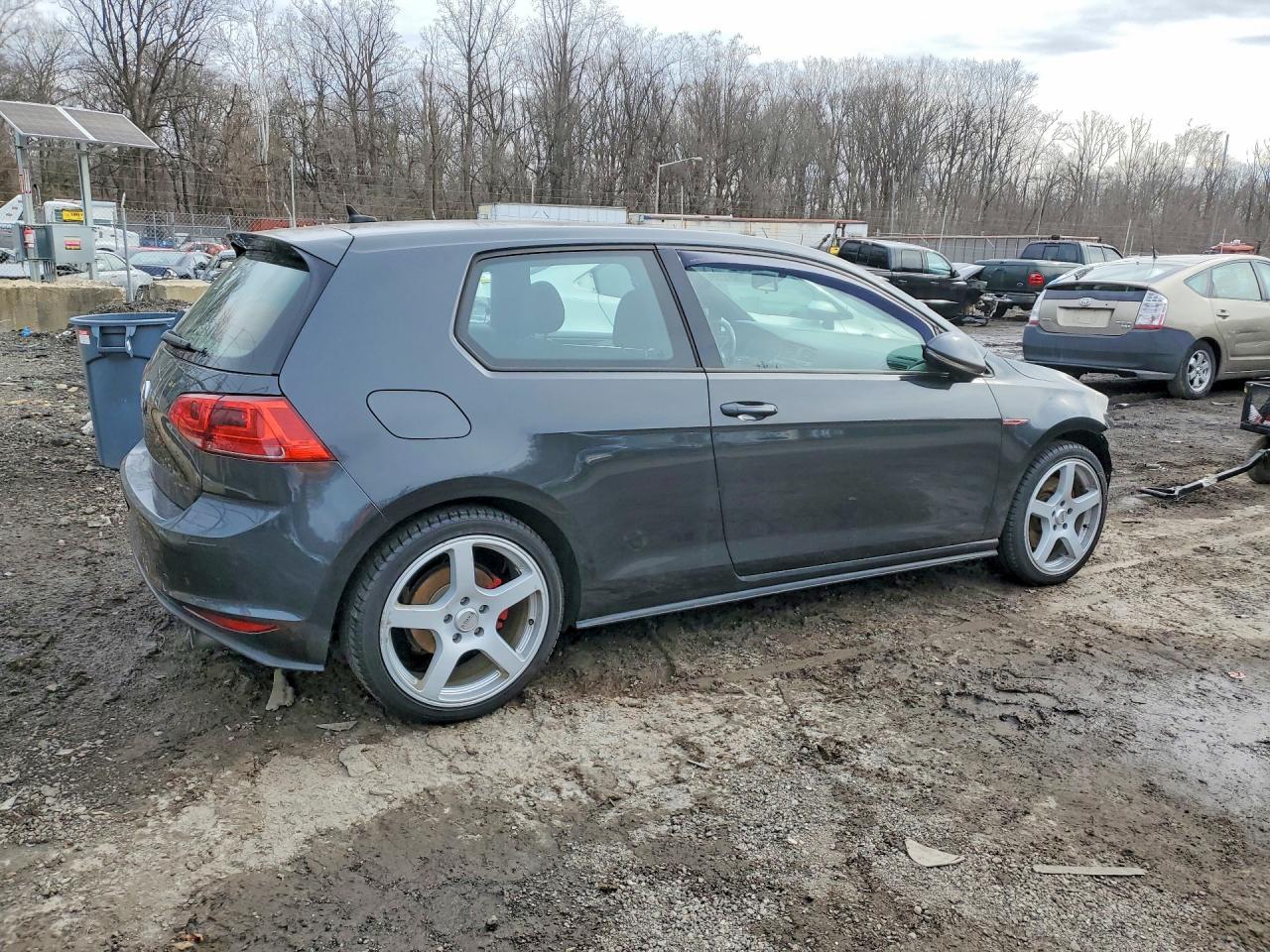 2016 Volkswagen Gti S/Se - Фото 3