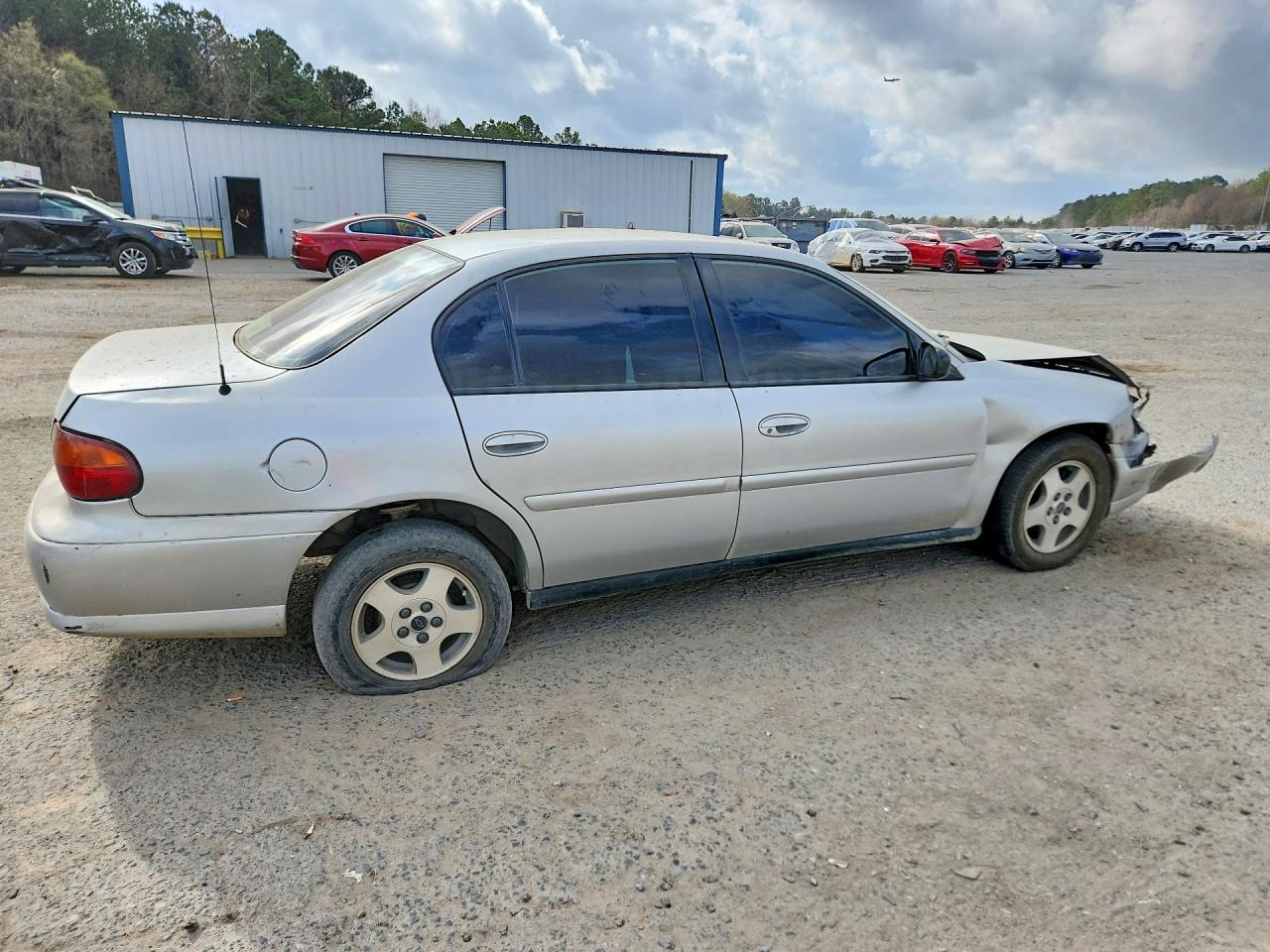 2003 Chevrolet Malibu - Image 3