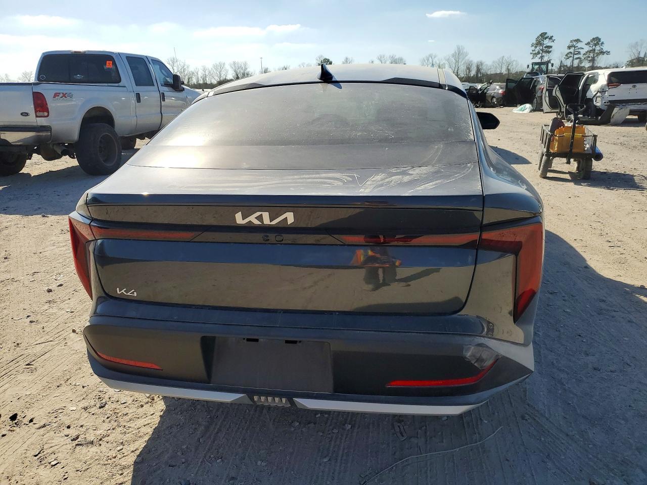 2025 Kia K4 Lxs - Фото 6