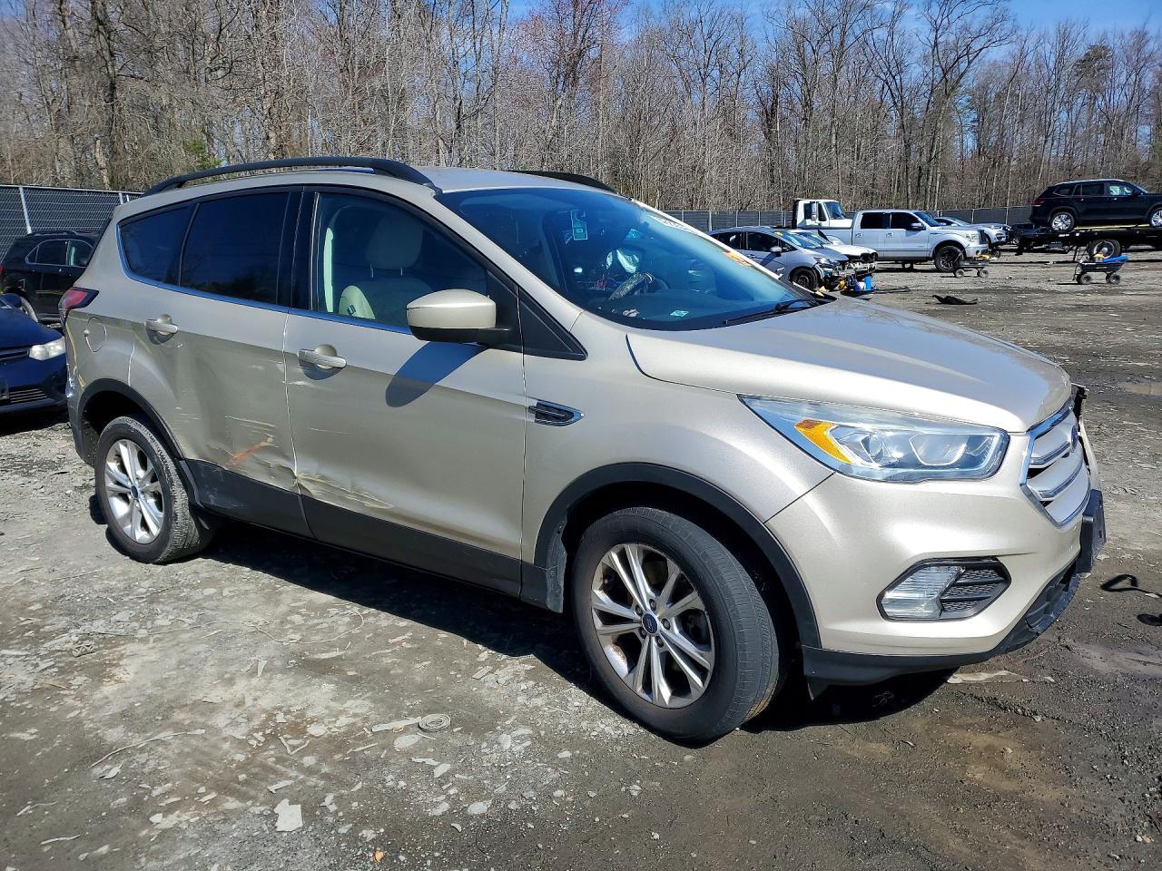 2018 Ford Escape Sel - Фото 4