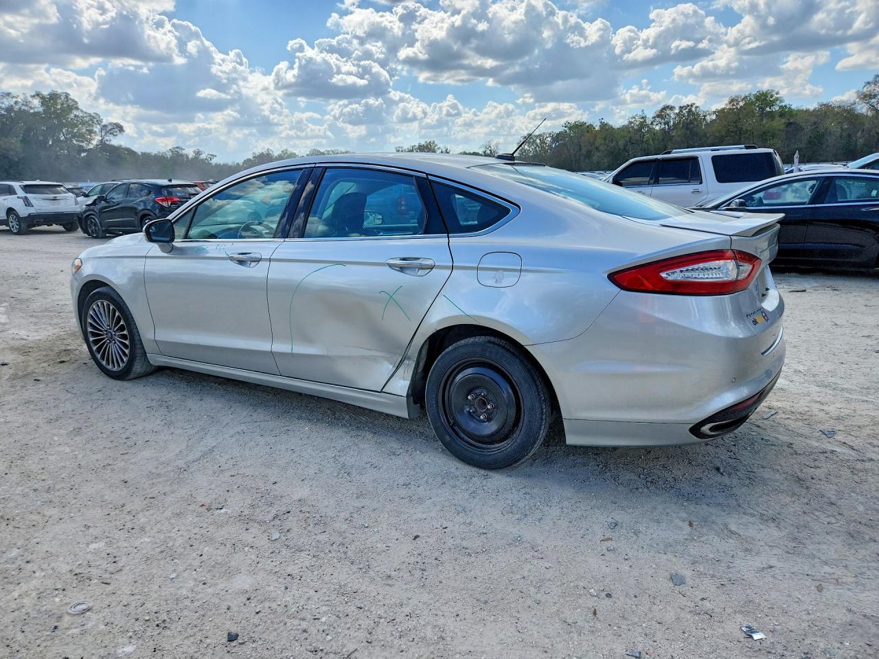 2014 Ford Fusion Titanium - Фото 2