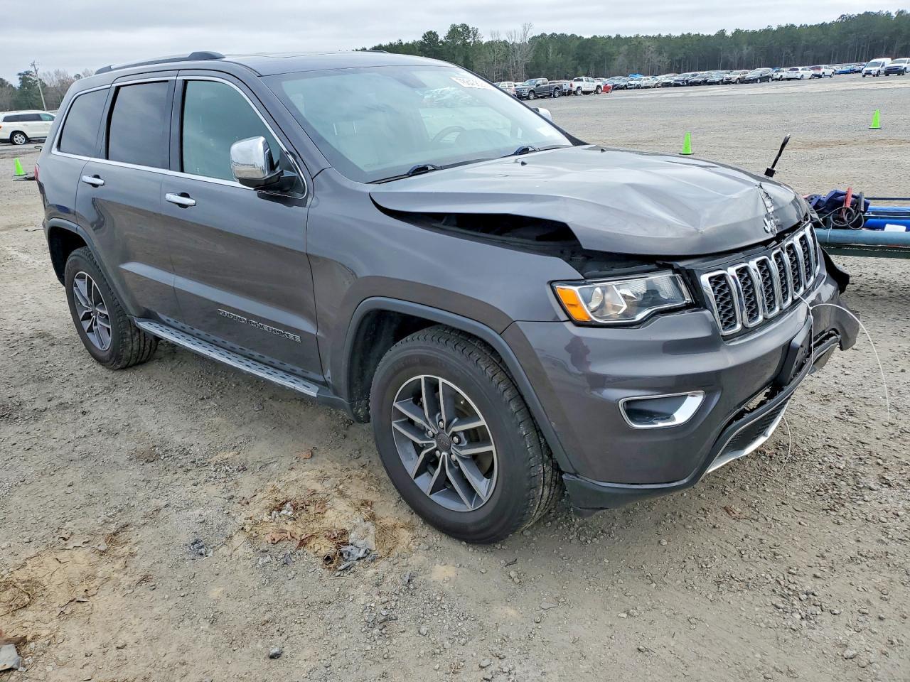 2019 Jeep Grand Cherokee Limited - Image 4
