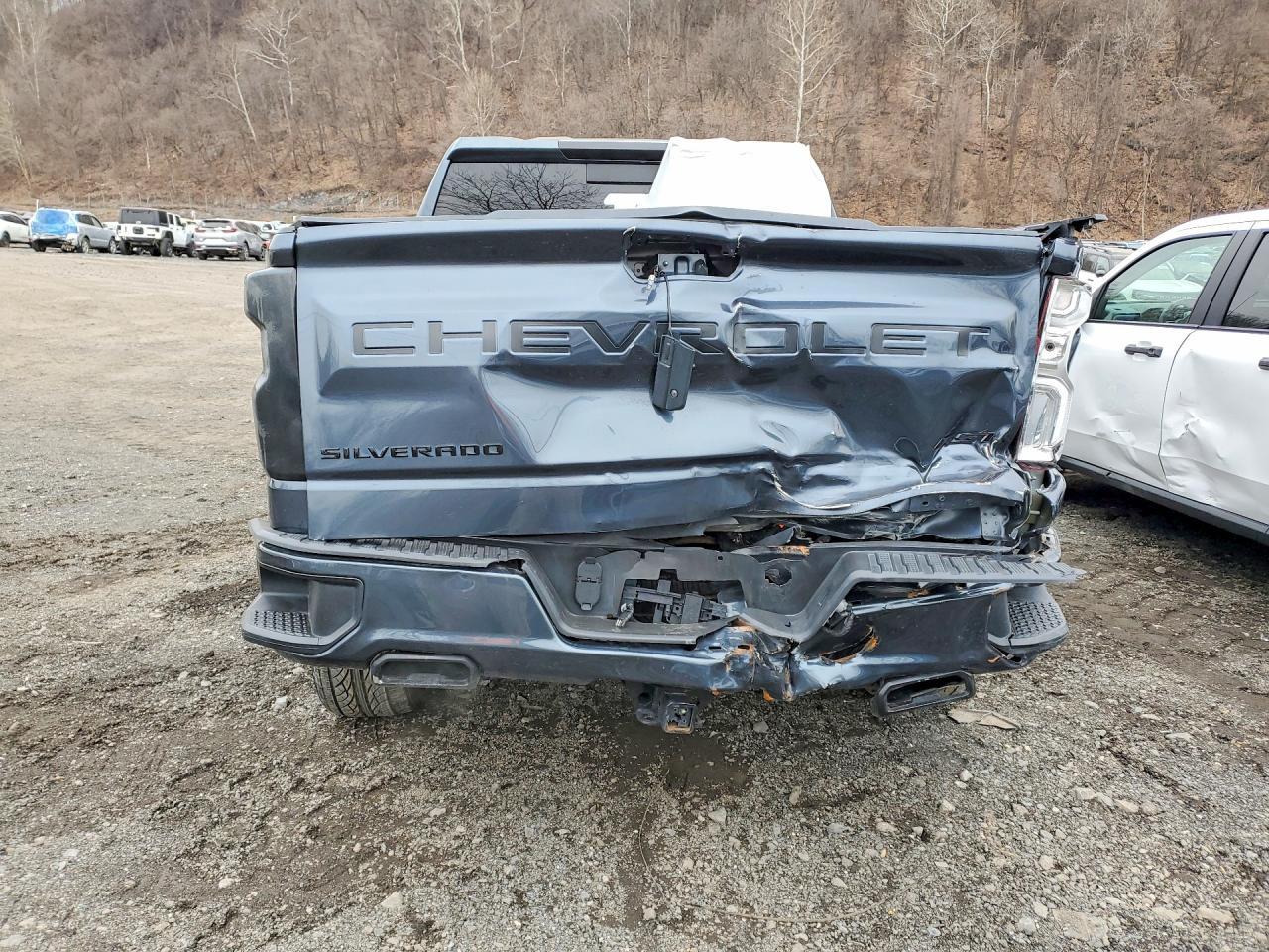 2021 Chevrolet Silverado K1500 Rst - Фото 6